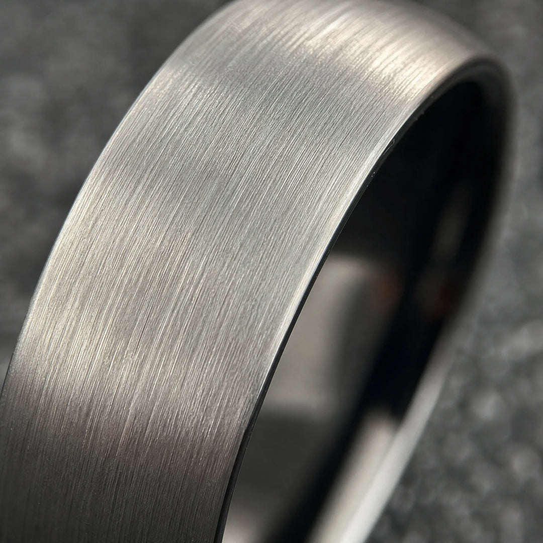 The Aegis Tungsten ring - detail view