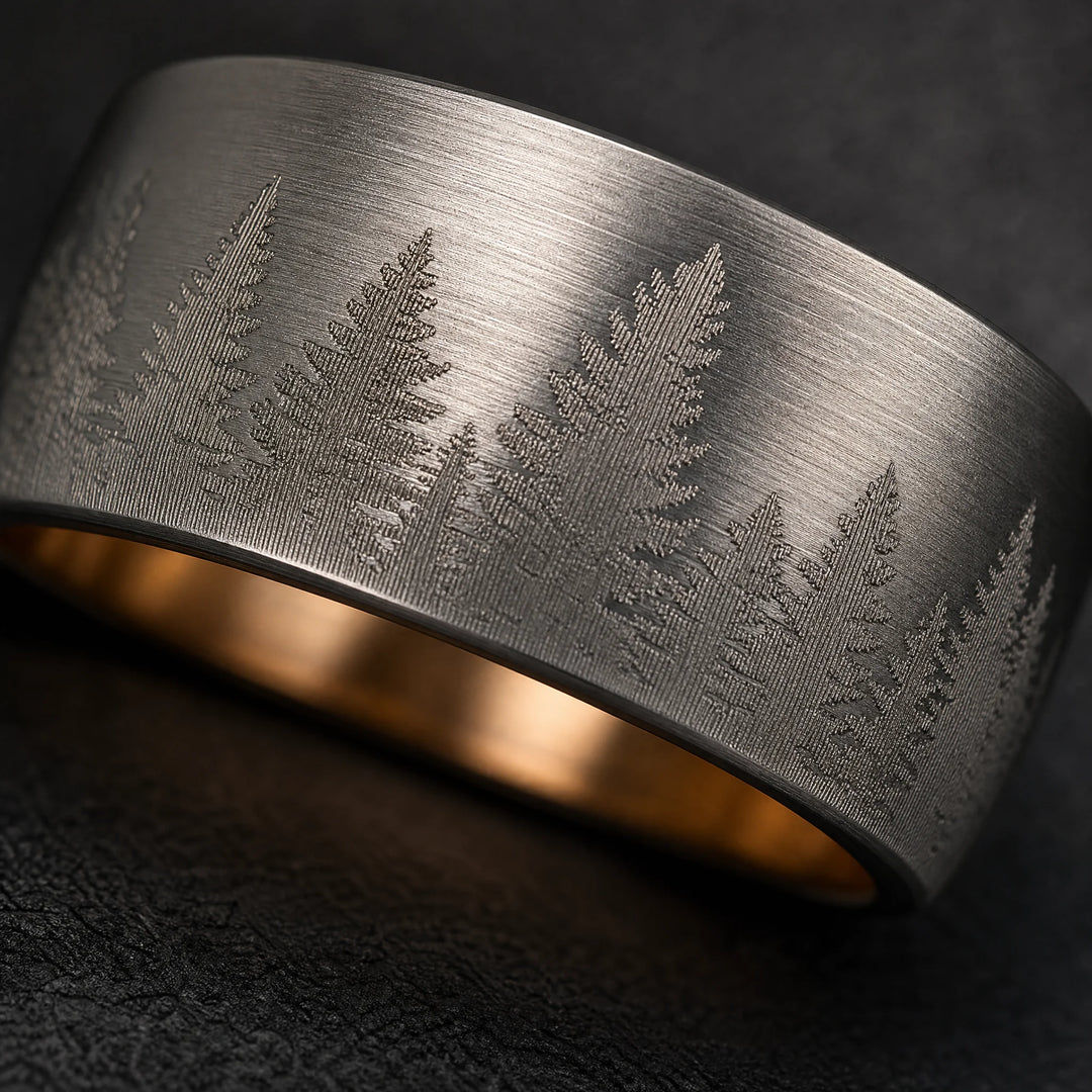 The Boreal Tungsten and Wood ring - detail view