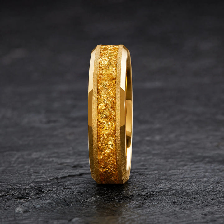 The Lode 18K gold and gold leaf ring - side view
